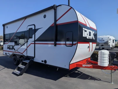 iROK SS toy hauler