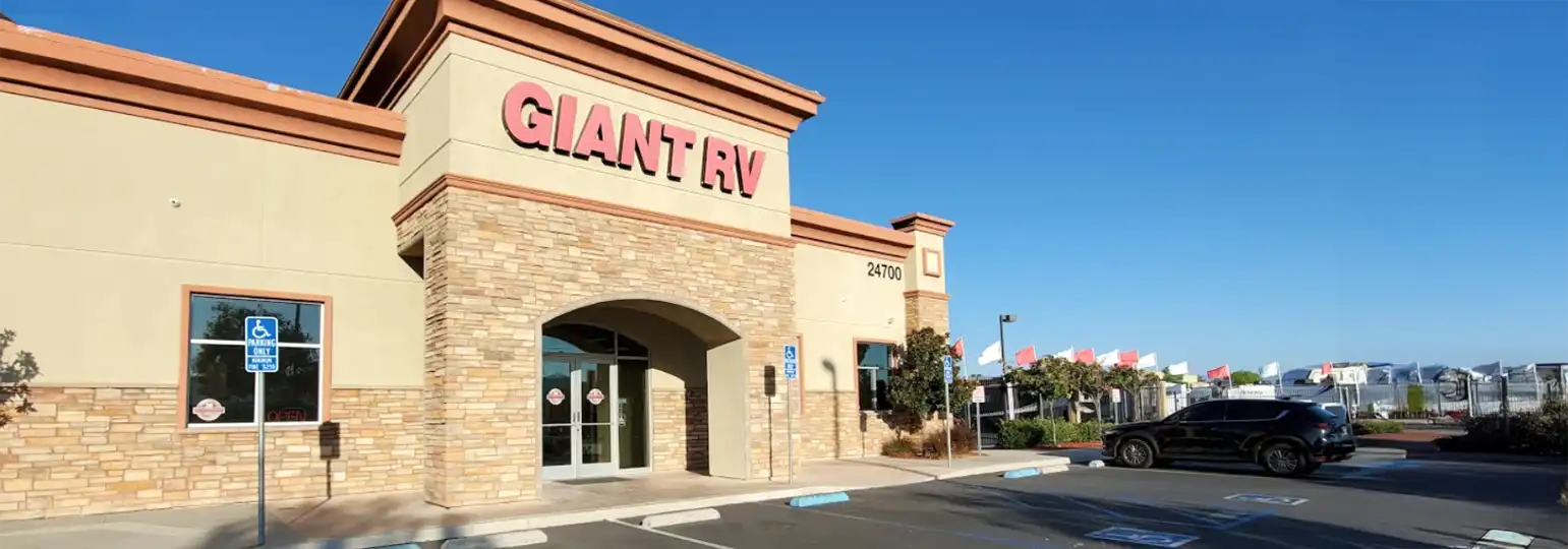 Giant RV Murrieta, CA dealership